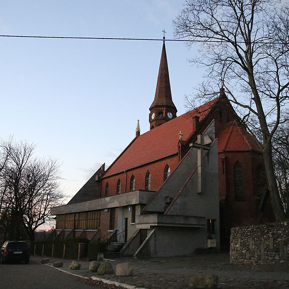 Duch otworzy drzwi plebanii w Midzyzdrojach? Na miejsce wezwano policj
