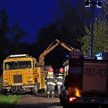 Kamień Pomorski: Scania z naczepą wjechała do rowu
