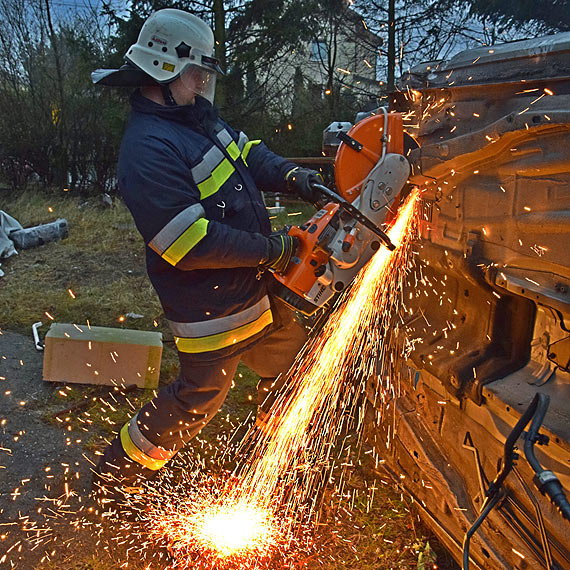 Ochotnicza Stra Poarna w Lubinie na Mikoaja dostaa nowy sprzt 