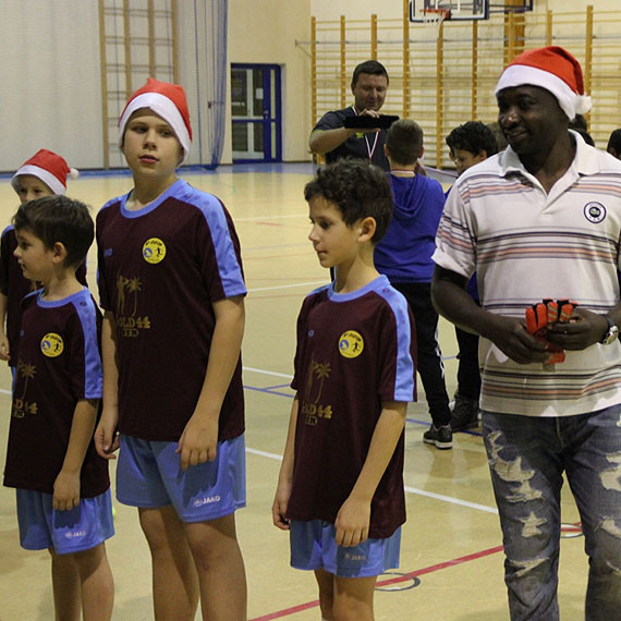 Mikoajkowy Turniej Piki Nonej dla dzieci w Kamieniu Pomorskim