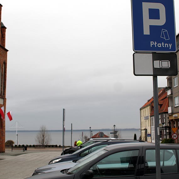 Strefa patnego parkowania wok kamieskiego Ratusza