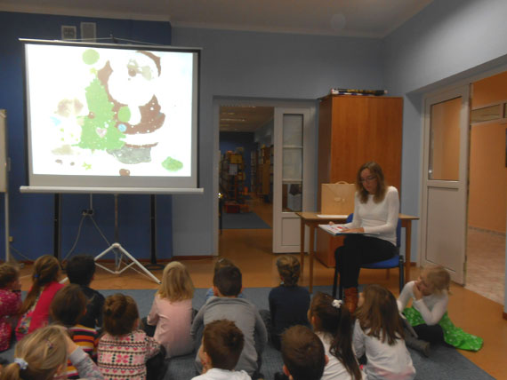 Przedszkolaki odwiedziy kamiesk bibliotek