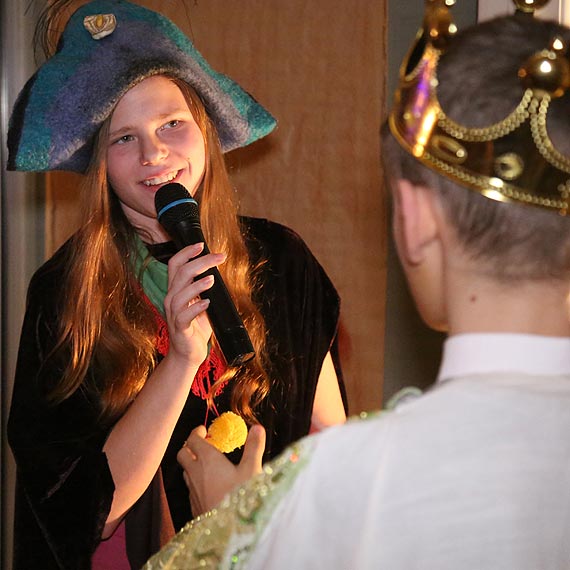 Magia �wi�t w Dobropolu - by�y jase�ka, wizyta Miko�aja, op�atek. Zobacz filmy!