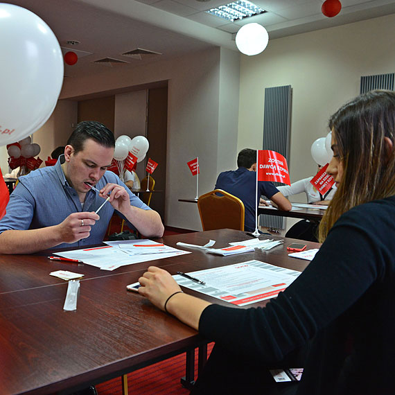 Wielki sukces akcji - Dzie Dawcy Szpiku dla Kamili i innych. W Midzywodziu do bazy potencjalnych dawcw wpisao si ponad 133 osb! Zobacz fotogaleri! 