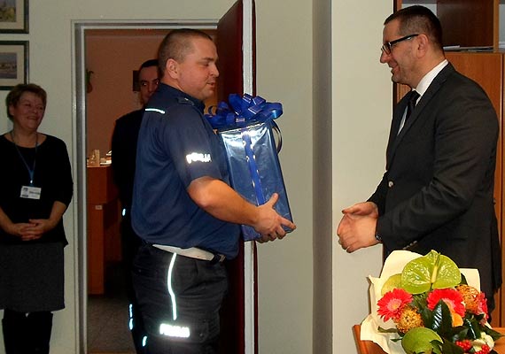 Po 10 miesicach suby w Kamieniu Pomorskim, insp. Piotr Krakowski przechodzi do widwina