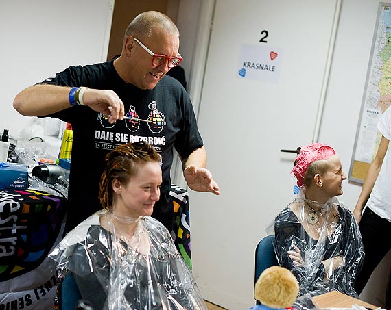 Salon fryzjerski z Wolina dla WOP