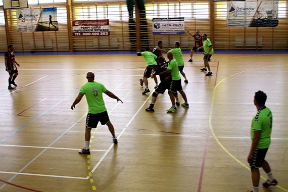 DZIWNW - IX Oglnopolski Turniej Piki Rcznej Kobiet i Mczyzn