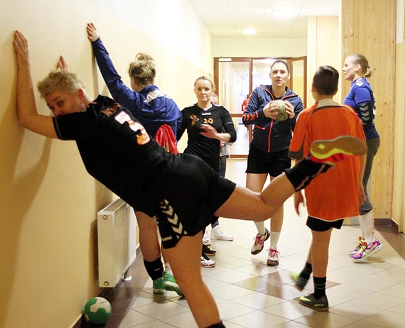 DZIWNW - IX Oglnopolski Turniej Piki Rcznej Kobiet i Mczyzn