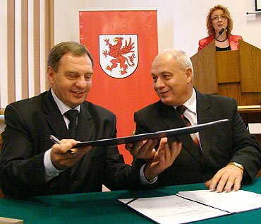 Benice: Dofinansuj� budow� bazy hipicznej. Umowa ju� podpisana