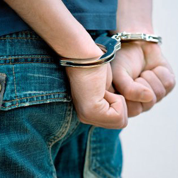 Sprawca włamania do domu jednorodzinnego w rękach policji! 30- latek usłyszał już zarzuty