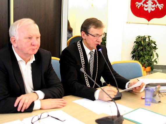 Radni podjli dwa stanowiska zwizanie z terminalem kontenerowym w porcie zewntrznym w winoujciu, no i co z tego?