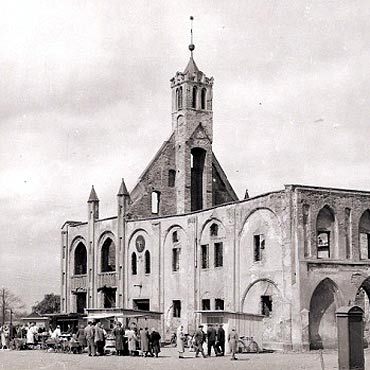 Kamie� Pomorski: Kolejne wystawy w MHZK