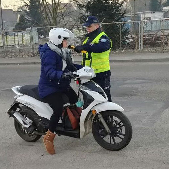 Akcja trzewo. W powiecie kamieskim policjanci przebadali 580 kierowcw! aden nie by pijany!