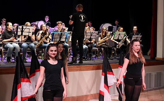 Międzynarodowy Dom Kultury: Wood & Brass Band zaprezentował niesamowite show!