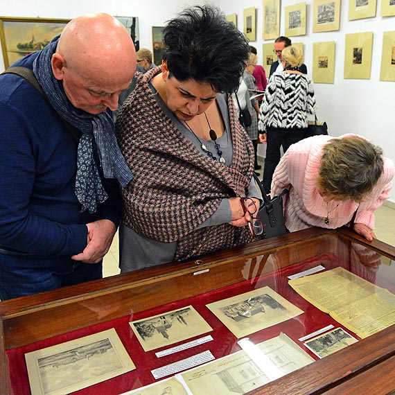 W Muzeum Historii Ziemi Kamieskiej zostaa otwarta interesujca wystawa. Caa historia kamieskiej placwki. Zobacz film!