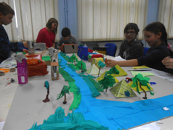 Wesoe ferie w kamieskiej Bibliotece