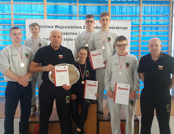 Sze medali w tym trzy zote i trzy srebrne Zapanikw Wikinga Wolin Mistrzostwach Wojewdztwa Zachodniopomorskiego Juniorw, juniorek i kadetw w widwinie