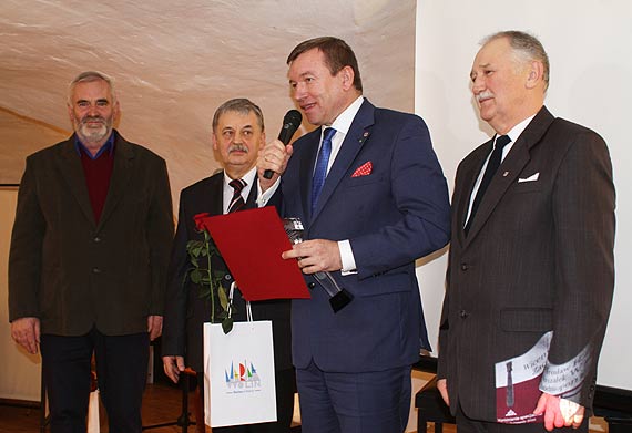 Woliski wiatowid dla Jarosawa Rzepy