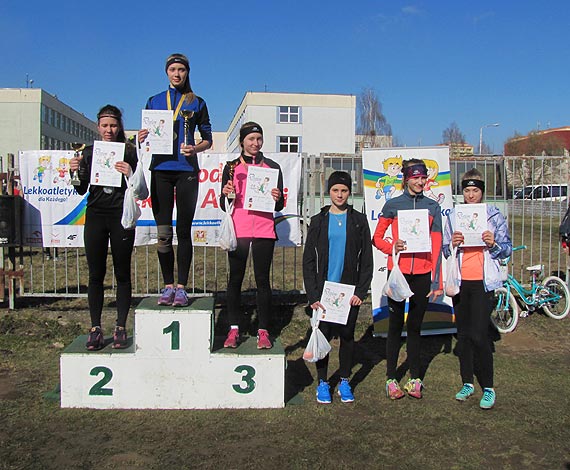 Zawodnicy UKS „SPRINTER” Wolin na najwyszych stopniach podium podczas Mistrzostw Wojewdztwa w biegach przeajowych