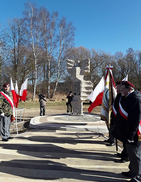 Pamitali o tych co przynieli tu Polsk