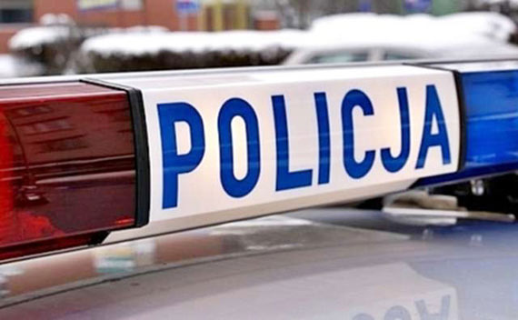 Potrącił człowieka i… uciekł? Szuka go policja