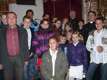 Uczniowie obchodzili Dzień Papieski