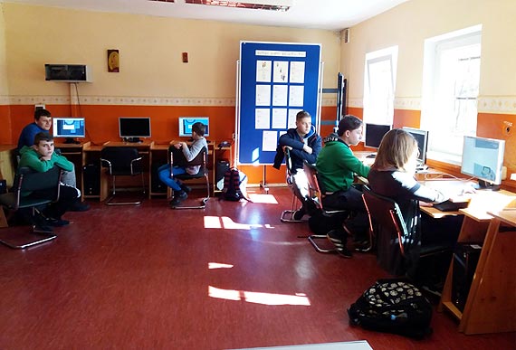Czy szkołę w Sierosławiu należy likwidować?