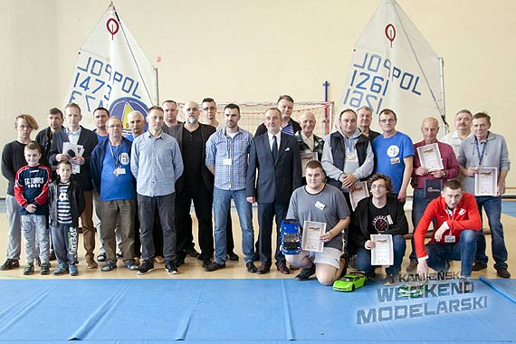 Pierwszy kamieski Weekend Modelarski dobieg koca