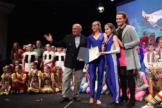 Karawana Kultury - Amber Stars & Dance Islands Open