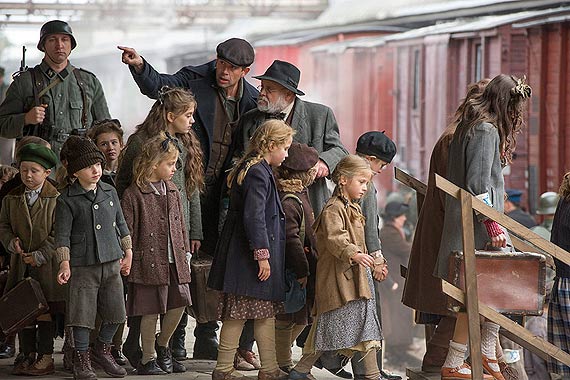 Azyl, Pikna i Bestia 3D oraz Zajc Max ratuje Wielkanoc w kinie EVA!  