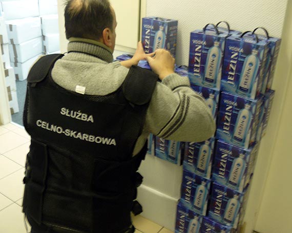 Nielegalny alkohol w Wolinie