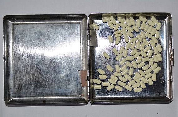 Policjanci z Rewala zatrzymali dilera narkotyk�w