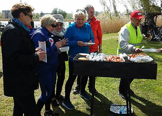 Rajd rowerowy z okazji Dnia Flagi