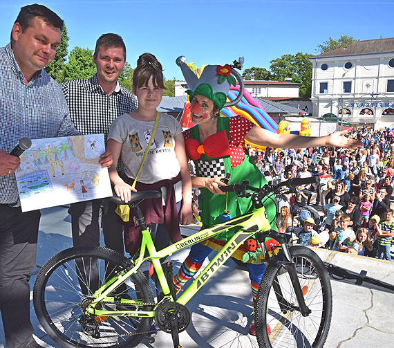 To by najlepszy Dzie Dziecka na wyspach! 