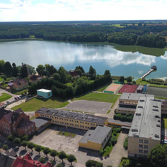 Na Ziemi Kamieskiej poprawi si stan bazy sportowej 