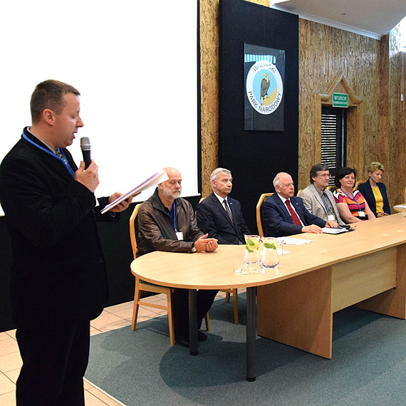 Naukowcy debatowali nad problematyk strefy brzegowej Batyku. III Konferencja Naukowa  ”Geoekosystem Wybrzey Morskich” w Midzyzdrojach