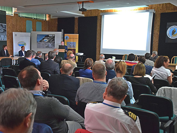 Naukowcy debatowali nad problematyk strefy brzegowej Batyku. III Konferencja Naukowa  ”Geoekosystem Wybrzey Morskich” w Midzyzdrojach