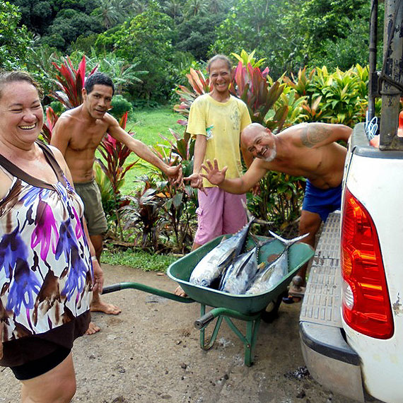 Sputnikiem dookoa Ziemi – z Panamy na Markizy