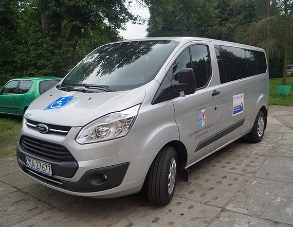 Nowoczesny bus dla mieszkańców Domu Pomocy Społecznej w Śniatowie