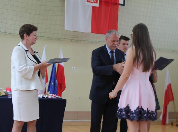 Zakoczenie roku szkolnego w szkoach prowadzonych przez Powiat