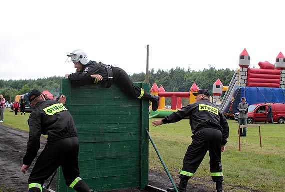 Powiatowe zawody sportowo-poarnicze w wierznie 