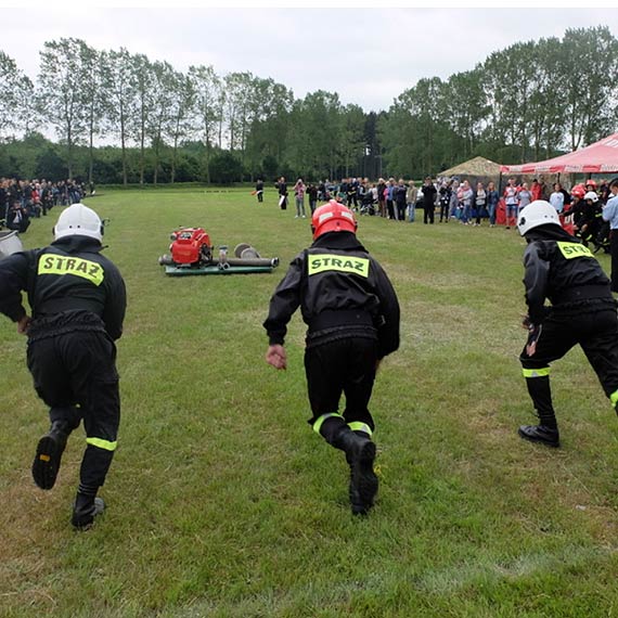 Powiatowe zawody sportowo-poarnicze w wierznie