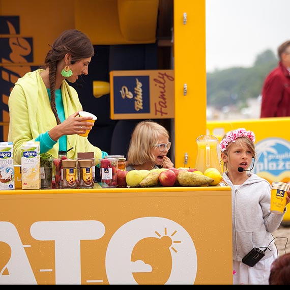 Kamila Szczawi�ska poprowadzi�a warsztaty nad morzem w Ko�obrzegu!