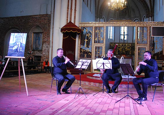 Pamici Zbigniewa Pawlickiego