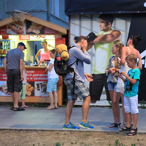 Plaga komarw w Midzyzdrojach. Co na to urzdnicy?