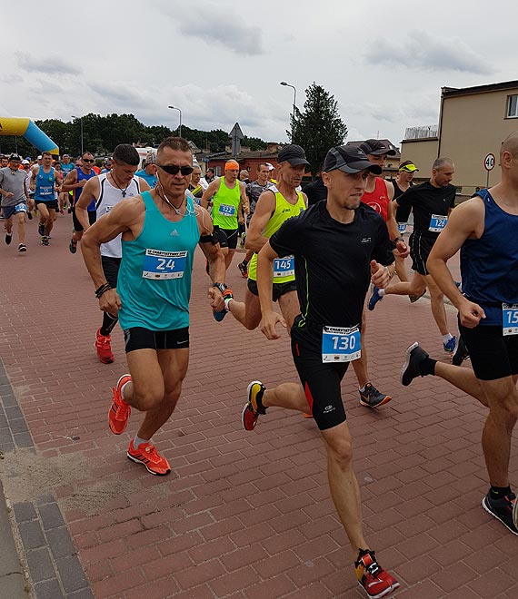 Wybiegali wsparcie dla Antosi w III Biegu Trzech Mostw