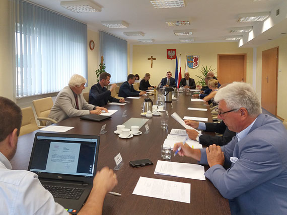 Rozstrzygnięto przetarg na przebudowę drogi Skarchowo - Dusin