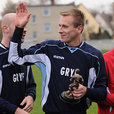 Gryf Kamie� Pomorski pokona� Victori� Przec�aw 3:1 (1:0). Zobacz zdj�cia!