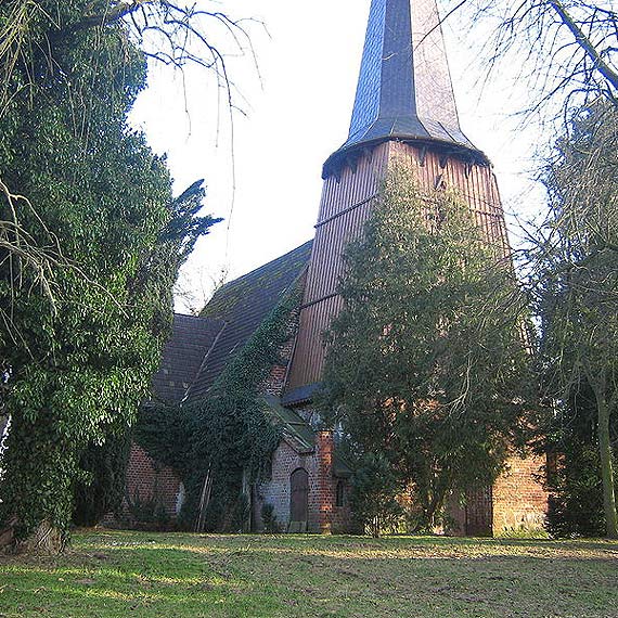 Ochrona rodowiska w Tribsow czyli o krlewskich edyktach,  czerwiach, pszczoach i dbowych kijach
