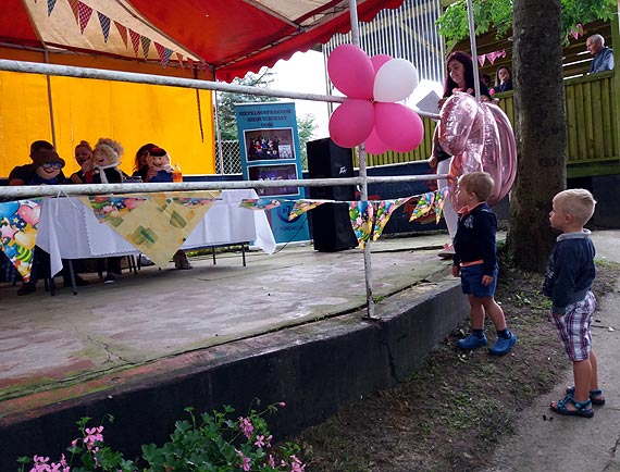 Dwadziecia lat mino jak jeden dzie...